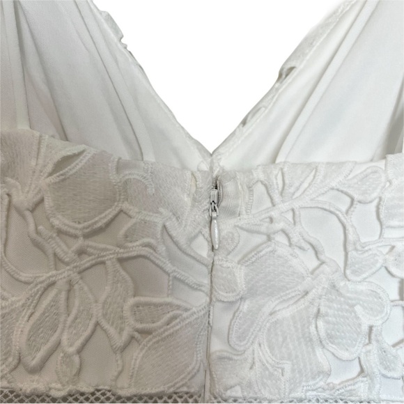 Astr White Lace Bodycon Dress Size Small Lined Back Zipper Fairy Cocktail Bridal - Picture 8 of 10